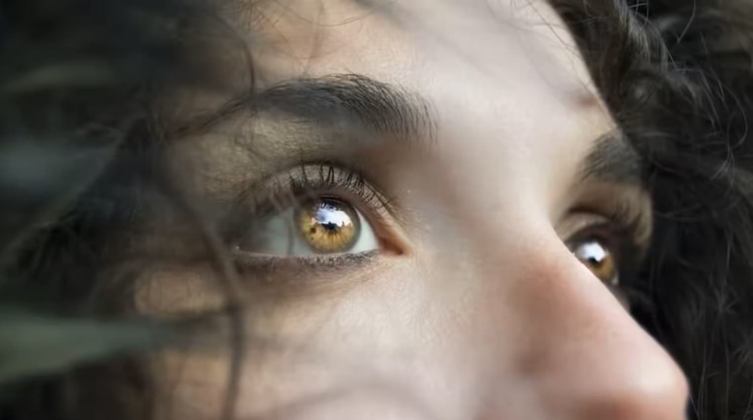 Air Pollution and Eye Protection: Essential Tips